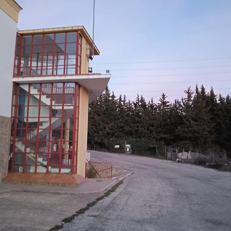 Apartamentos Refugio Del Viajero Parauta エクステリア 写真