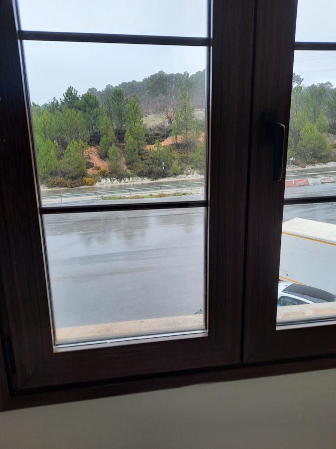 Apartamentos Refugio Del Viajero Parauta エクステリア 写真