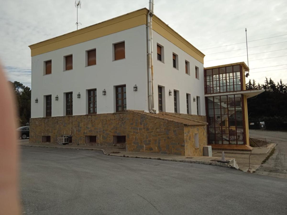 Apartamentos Refugio Del Viajero Parauta エクステリア 写真