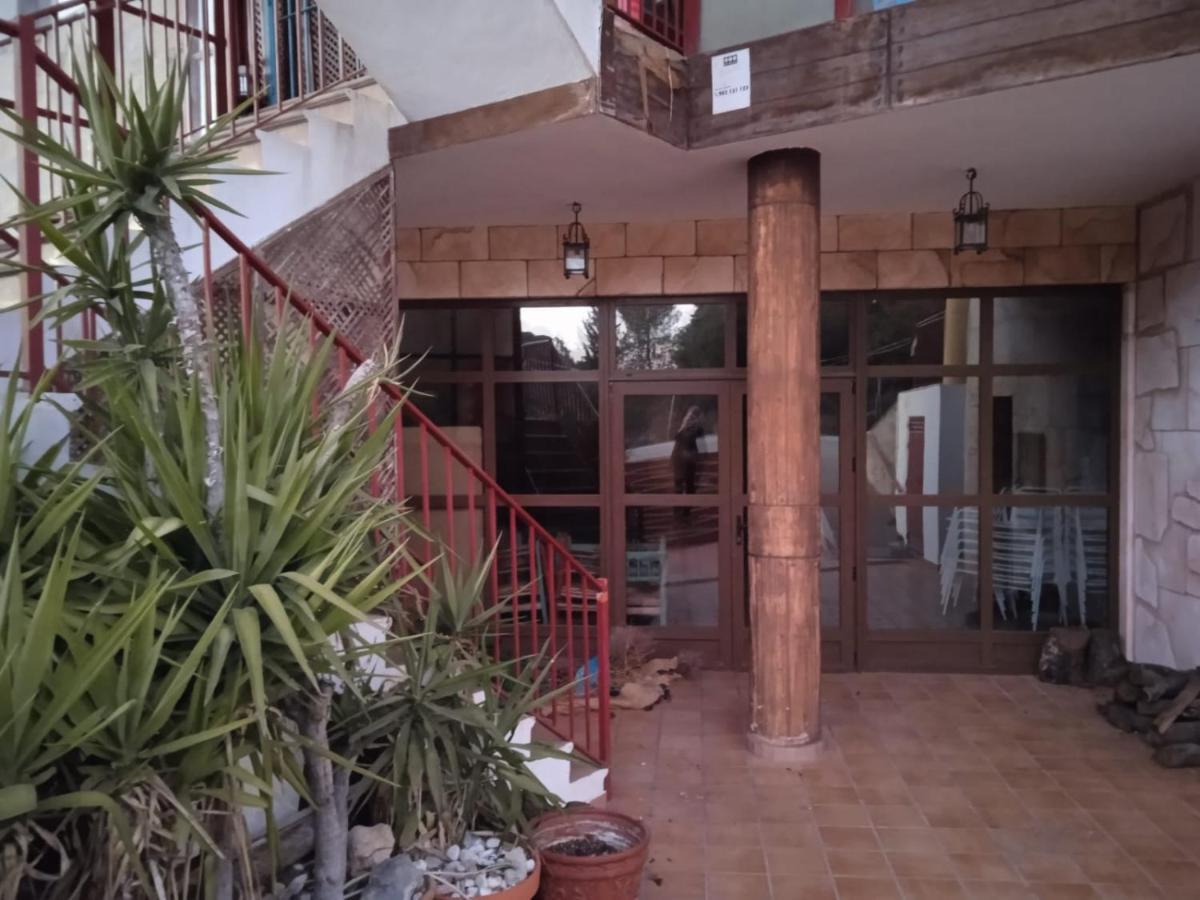 Apartamentos Refugio Del Viajero Parauta エクステリア 写真